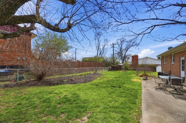 202 Sands Avenue, Monroe, OH 45050