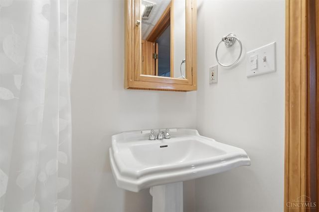 202 Sands Avenue, Monroe, OH 45050