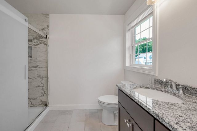 42A Terraceview Drive, Hudson, NH 03051