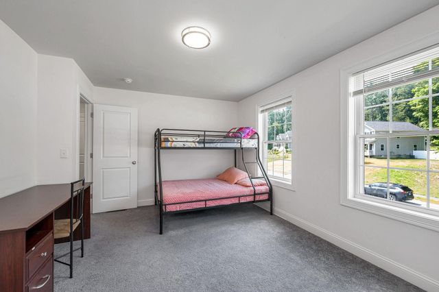 42A Terraceview Drive, Hudson, NH 03051