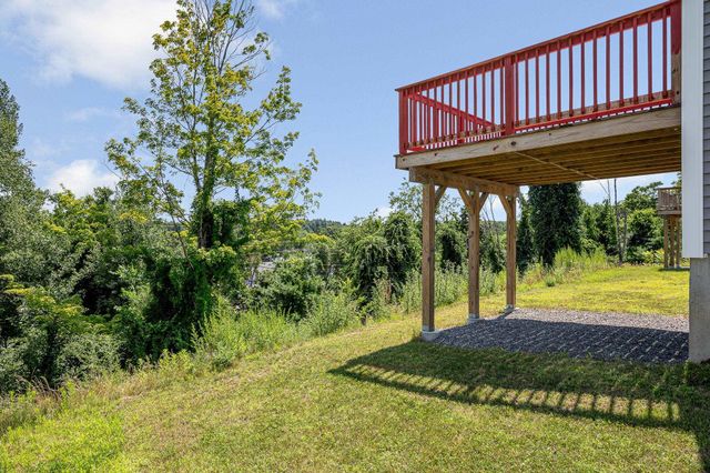 42A Terraceview Drive, Hudson, NH 03051