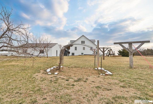 62352 710 Trail, Pawnee City, NE 68420