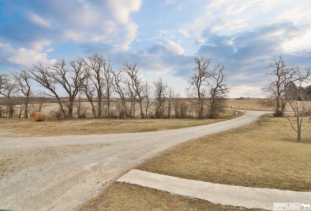 62352 710 Trail, Pawnee City, NE 68420