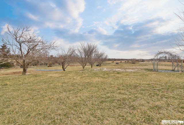 62352 710 Trail, Pawnee City, NE 68420