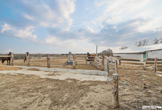 62352 710 Trail, Pawnee City, NE 68420