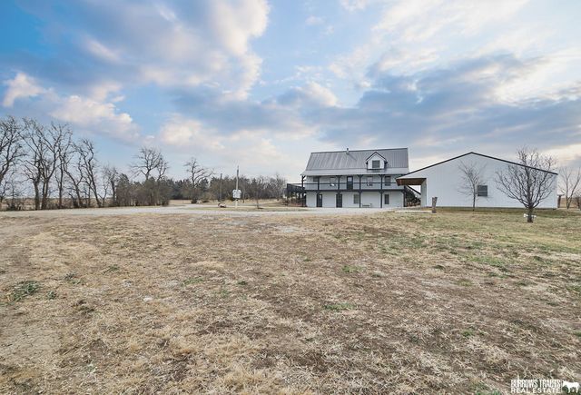 62352 710 Trail, Pawnee City, NE 68420