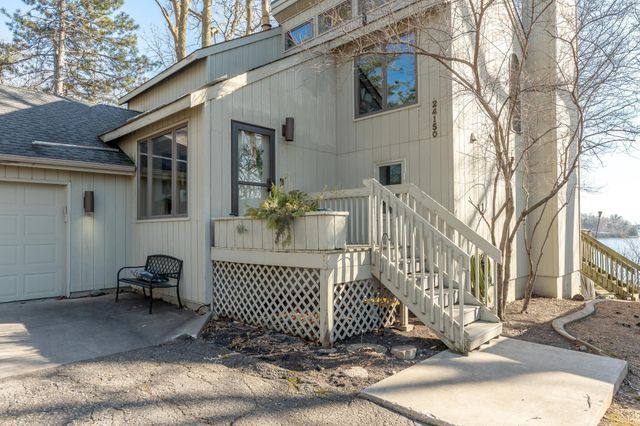 24150 E Cedar Lake Drive, New Prague, MN 56071