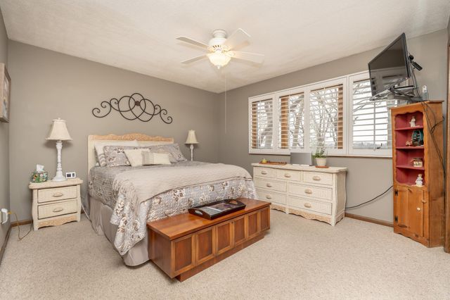 24150 E Cedar Lake Drive, New Prague, MN 56071