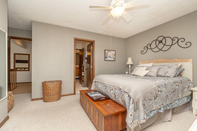 24150 E Cedar Lake Drive, New Prague, MN 56071