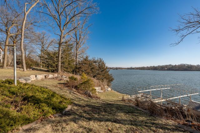 24150 E Cedar Lake Drive, New Prague, MN 56071