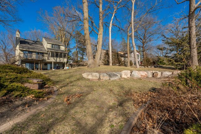 24150 E Cedar Lake Drive, New Prague, MN 56071