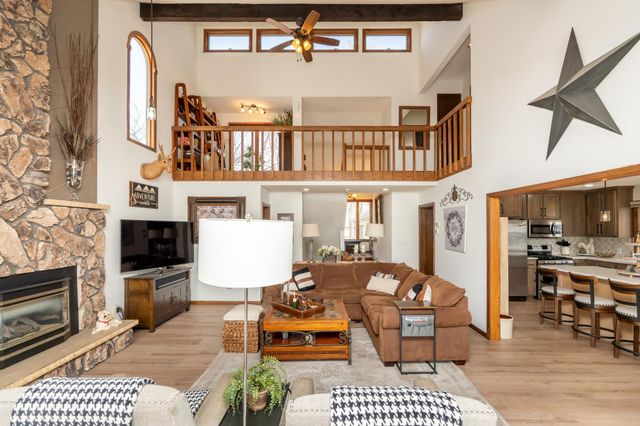 24150 E Cedar Lake Drive, New Prague, MN 56071