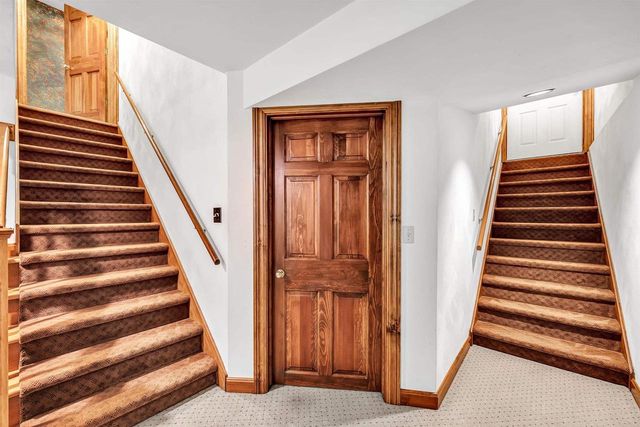 2208 GMEINER ROAD, Appleton, WI 54915