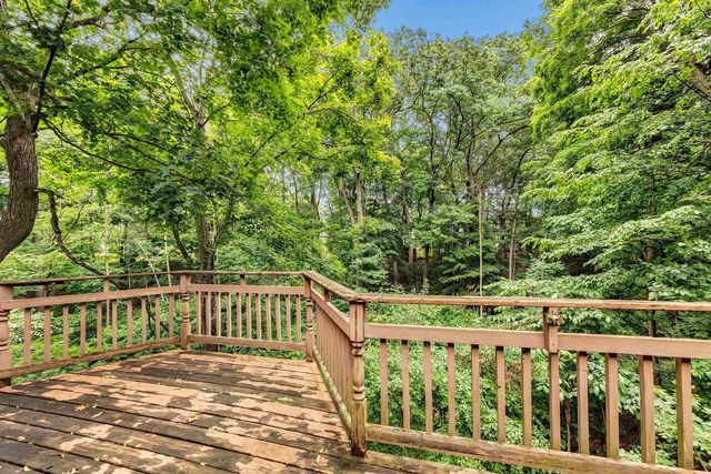 2208 GMEINER ROAD, Appleton, WI 54915