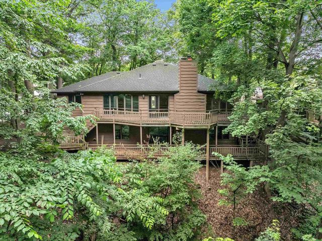 2208 GMEINER ROAD, Appleton, WI 54915