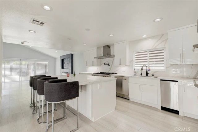 9450 Tampa, Northridge, CA 91324