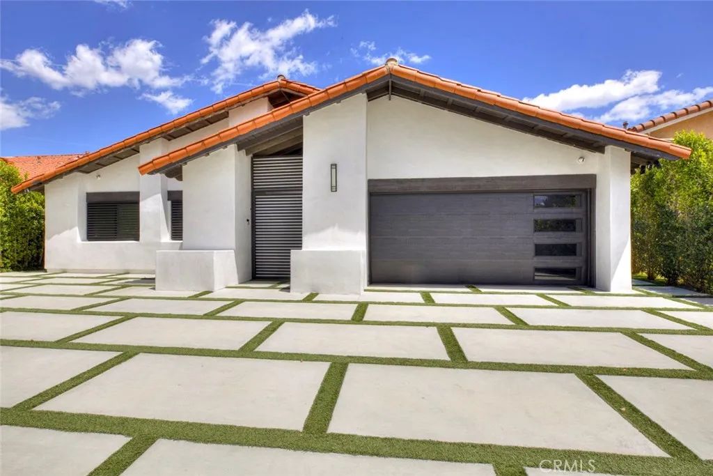 9450 Tampa, Northridge, CA 91324