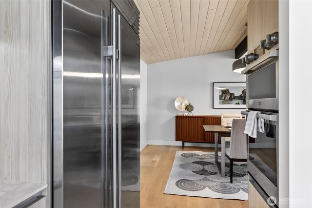 2332 128th Avenue SE, Bellevue, WA 98005