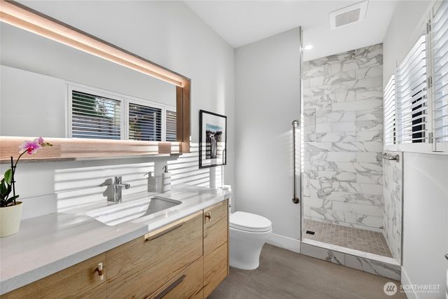 2332 128th Avenue SE, Bellevue, WA 98005