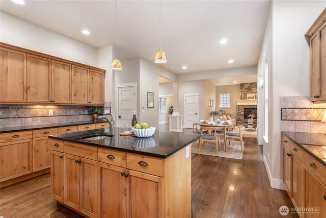 61 Windward Drive, Bellingham, WA 98229