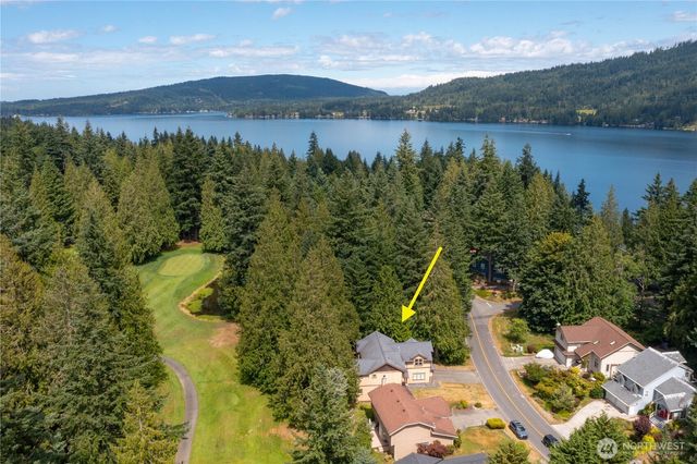 61 Windward Drive, Bellingham, WA 98229