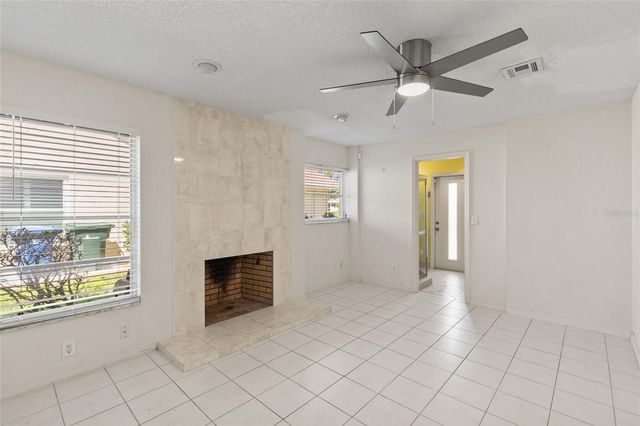 1009 KINGS COURT, Venice, FL 34293