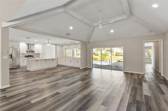 1009 KINGS COURT, Venice, FL 34293