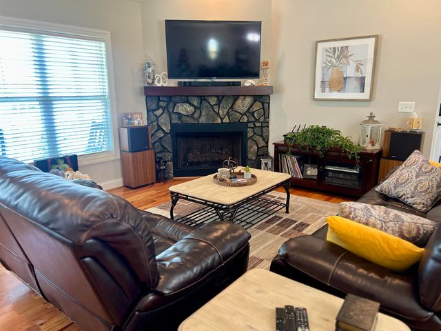 111 Barbara Ave., Gaffney, SC 29341