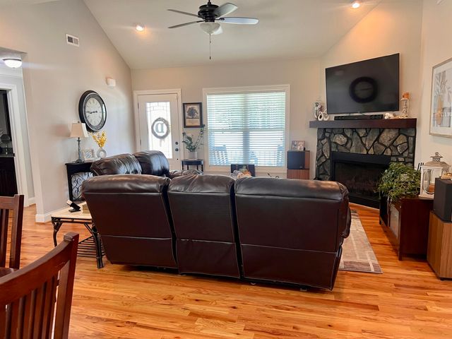 111 Barbara Ave., Gaffney, SC 29341