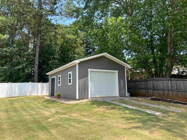 111 Barbara Ave., Gaffney, SC 29341