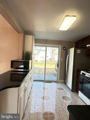 5311 GARDEN AVE, Pennsauken, NJ 08109