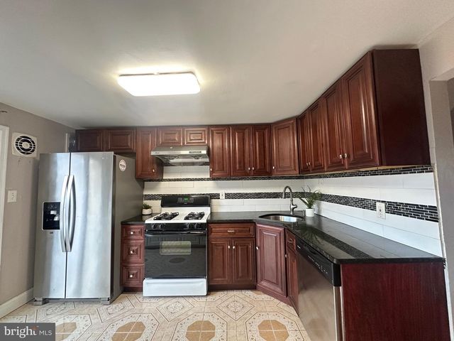 5311 GARDEN AVE, Pennsauken, NJ 08109