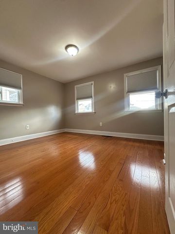 5311 GARDEN AVE, Pennsauken, NJ 08109