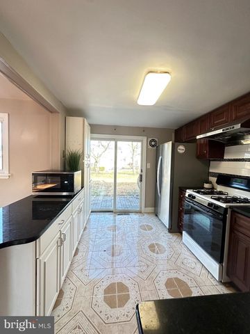 5311 GARDEN AVE, Pennsauken, NJ 08109