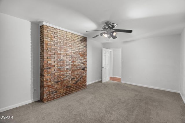 1302 Irwin Drive, Powell, TN 37849