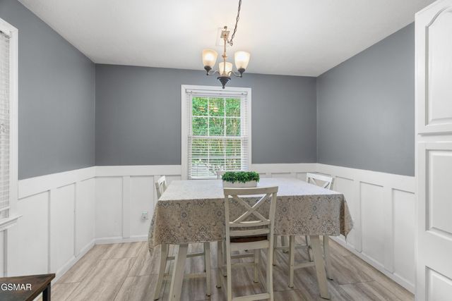 1302 Irwin Drive, Powell, TN 37849