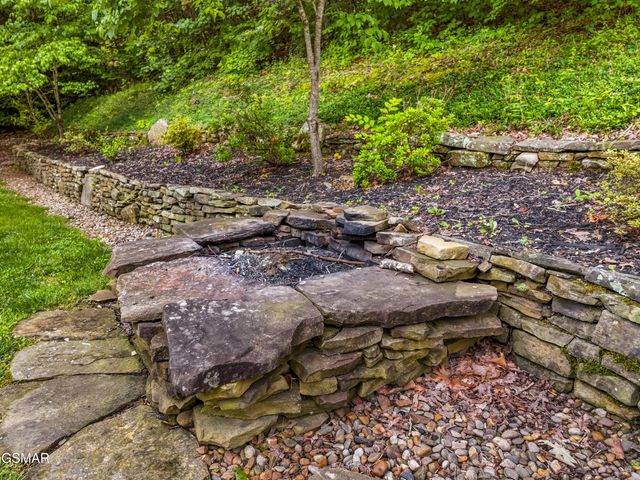 1302 Irwin Drive, Powell, TN 37849