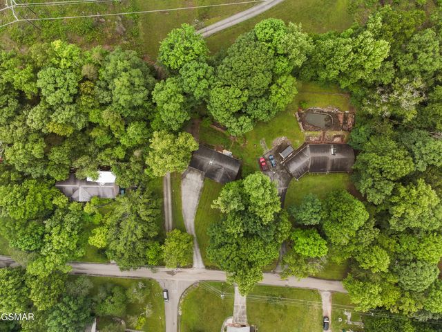 1302 Irwin Drive, Powell, TN 37849