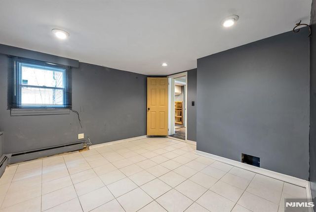 87 Buena Vista Drive, Ringwood, NJ 07456