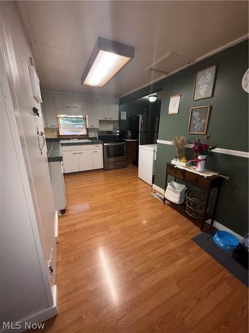 595 Jersey Ridge Road, Zanesville, OH 43701