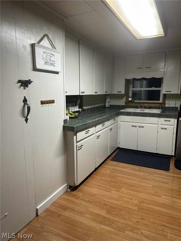 595 Jersey Ridge Road, Zanesville, OH 43701