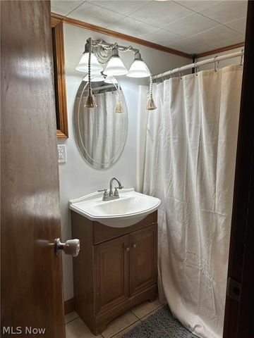 595 Jersey Ridge Road, Zanesville, OH 43701