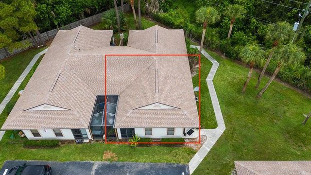 2826 Stoneway Lane A, Fort Pierce, FL 34982