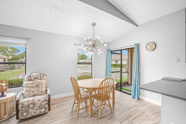 2826 Stoneway Lane A, Fort Pierce, FL 34982