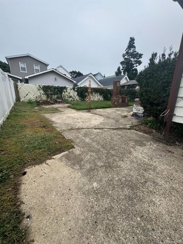 11623 Inwood Street, Hollis, NY 11436