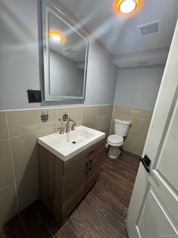 11623 Inwood Street, Hollis, NY 11436