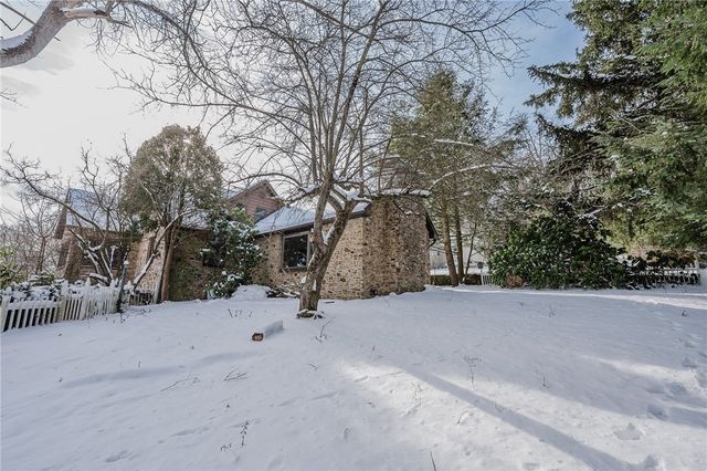 388 High St, Somerset Boro, PA 15501