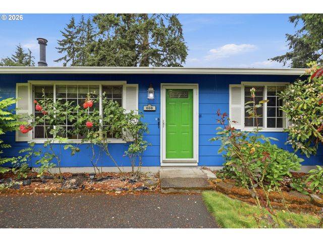 608 Ne 124TH Ave, Vancouver, WA 98684