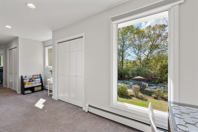 9 Arrowhead Ln, Franklin, MA 02038