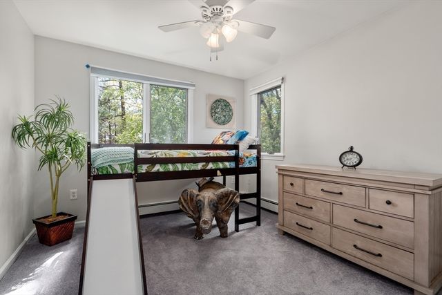 9 Arrowhead Ln, Franklin, MA 02038